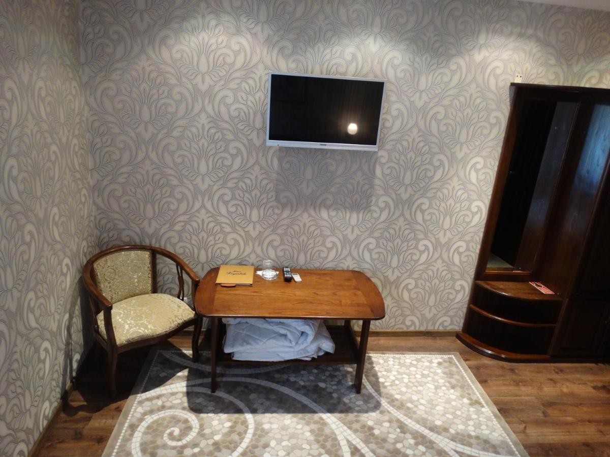 Hotel Papillon タシュケント エクステリア 写真