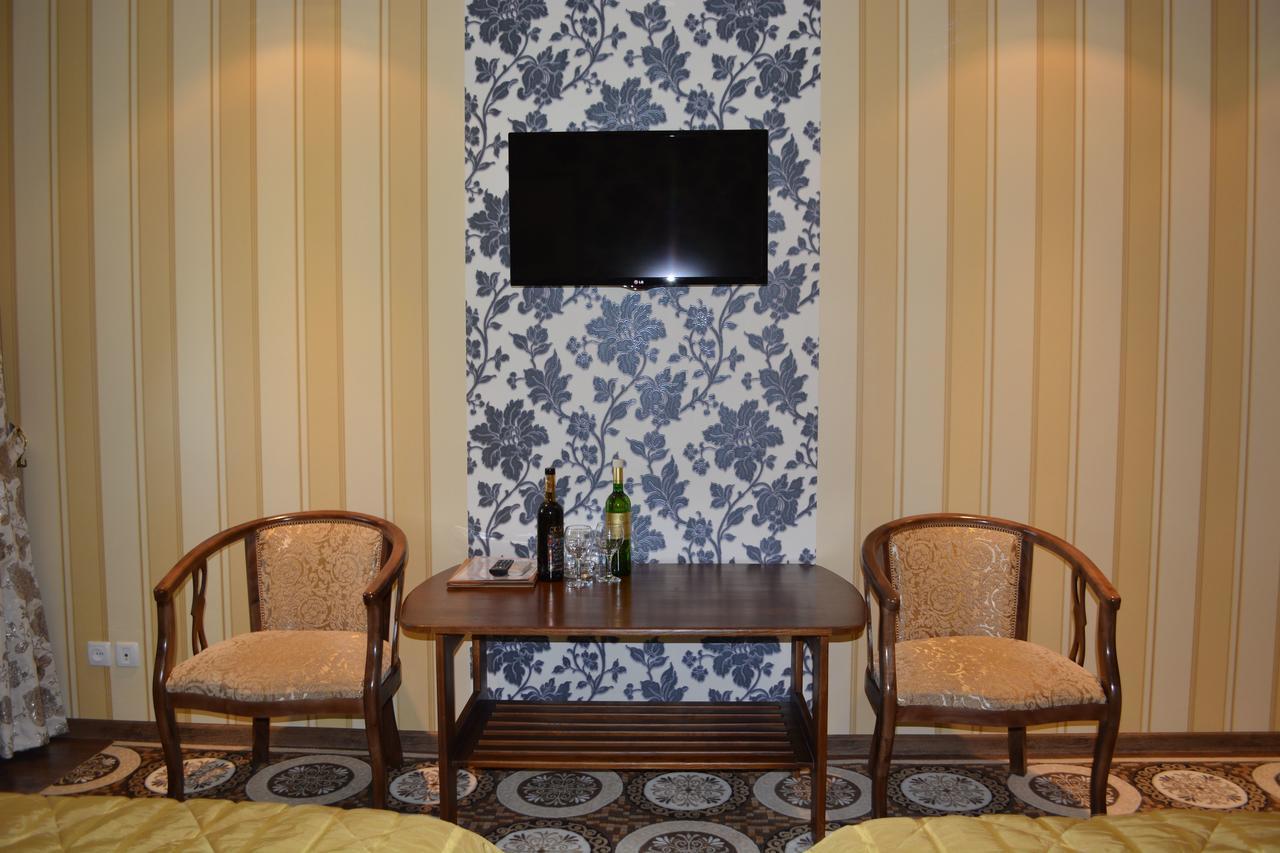 Hotel Papillon タシュケント エクステリア 写真