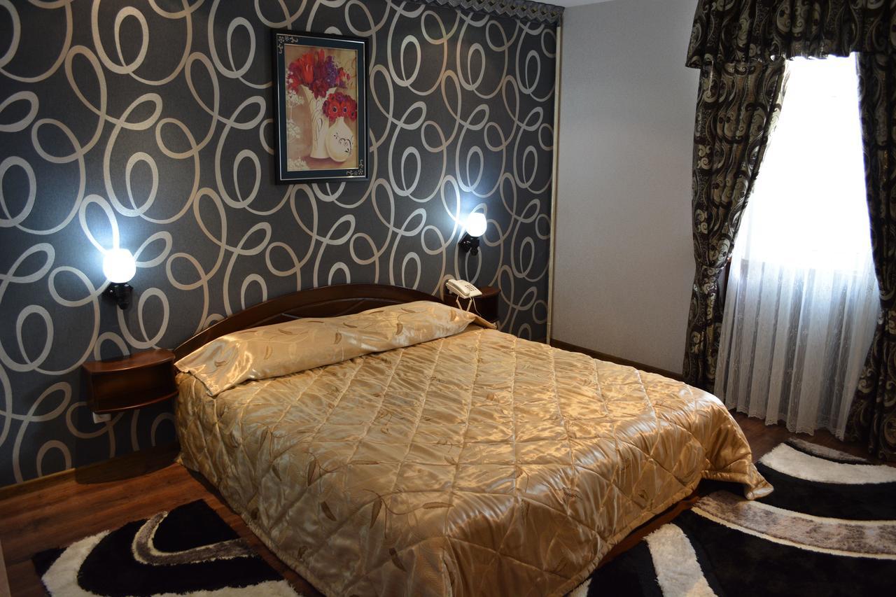 Hotel Papillon タシュケント エクステリア 写真