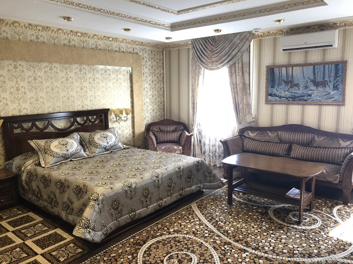 Hotel Papillon タシュケント エクステリア 写真